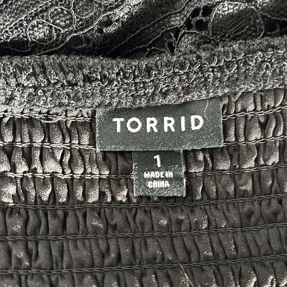 Torrid Black Lace Midi dress with pockets + adjustable straps - Picture 10 of 10